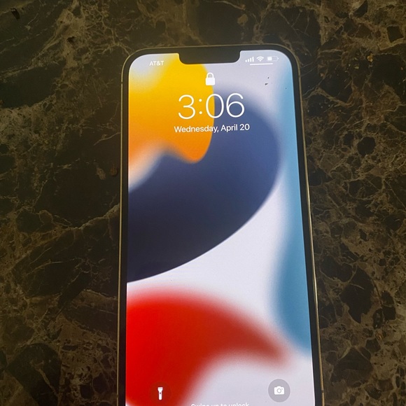 iPhone 13 Pro Max 128 GB Unlocked - Picture 2 of 3